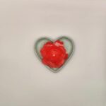 Kερι απο παραφινη σε γύψινη καρδουλα